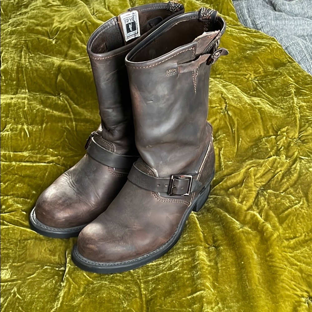 Frye Engineer Leather boots